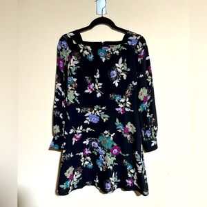 LOFT Long Sleeve Dress with Pockets - 6P or Mini Dress - Floral